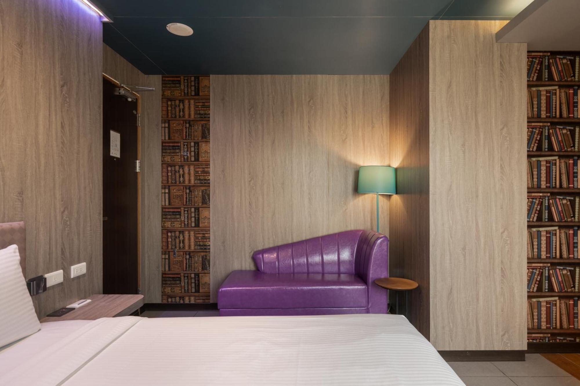 S&E Hotel Tainan Exterior photo